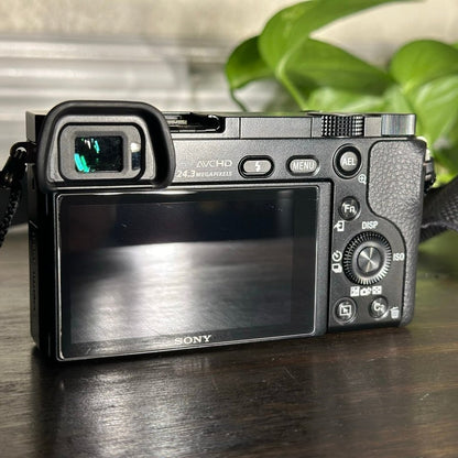 Nikon COOLPIX S6900 16MP Compact Digital Camera (Black) with Flip Screen and Wi-Fi 🍥 🎀📷