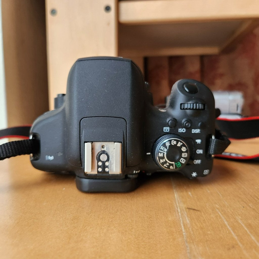 Canon EOS Rebel T6i / 750D Digital Camera with EF-S 18-55mm IS Lens 🍥 🎀📷