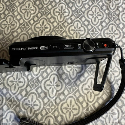 Nikon COOLPIX S6900 16MP Compact Digital Camera (Black) with Flip Screen and Wi-Fi 🍥 🎀📷