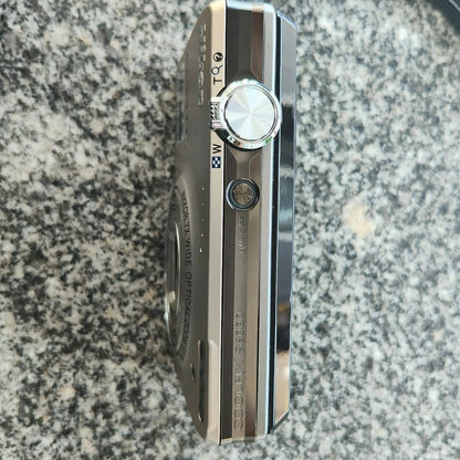 Nikon COOLPIX S6900 16MP Compact Digital Camera (Black) with Flip Screen and Wi-Fi 🍥 🎀📷