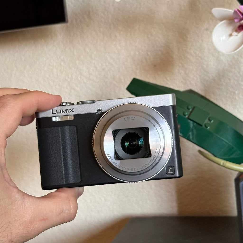 Used Panasonic Lumix DMC-ZS50 Digital Camera (Silver) | 12.1MP 📸✨