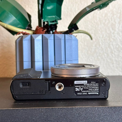 Used Panasonic Lumix DMC-ZS50 Digital Camera (Silver) | 12.1MP 📸✨