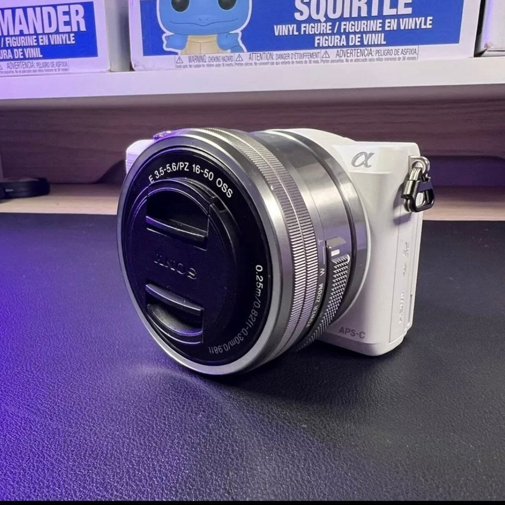 Canon EOS Rebel T6i / 750D Digital Camera with EF-S 18-55mm IS Lens 🍥 🎀📷