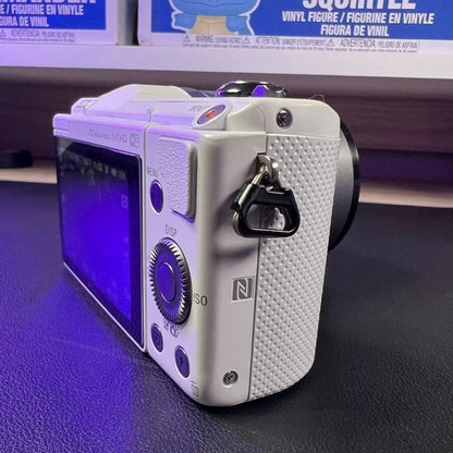 Canon EOS Rebel T6i / 750D Digital Camera with EF-S 18-55mm IS Lens 🍥 🎀📷