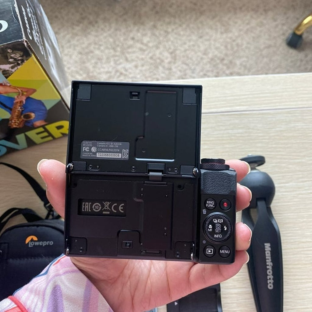 Used Canon PowerShot G7X Mark II Digital Camera Video Creator Kit Bundle 🍥🎀📷