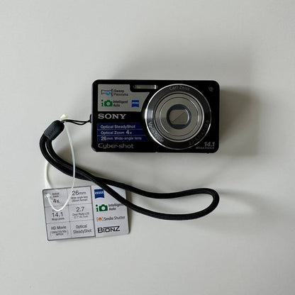 Nikon COOLPIX S6900 16MP Compact Digital Camera (Black) with Flip Screen and Wi-Fi 🍥 🎀📷