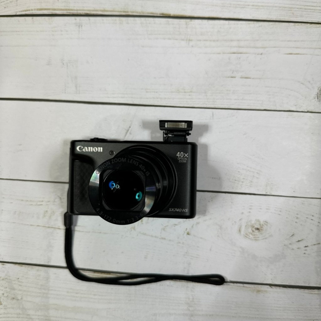 Used Canon PowerShot SX740 HS | 20.3MP 📸💜