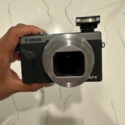 Used Canon PowerShot G7X Mark III - 20.1MP Point & Shoot Digital Camera (Silver) 🍥🎀📷