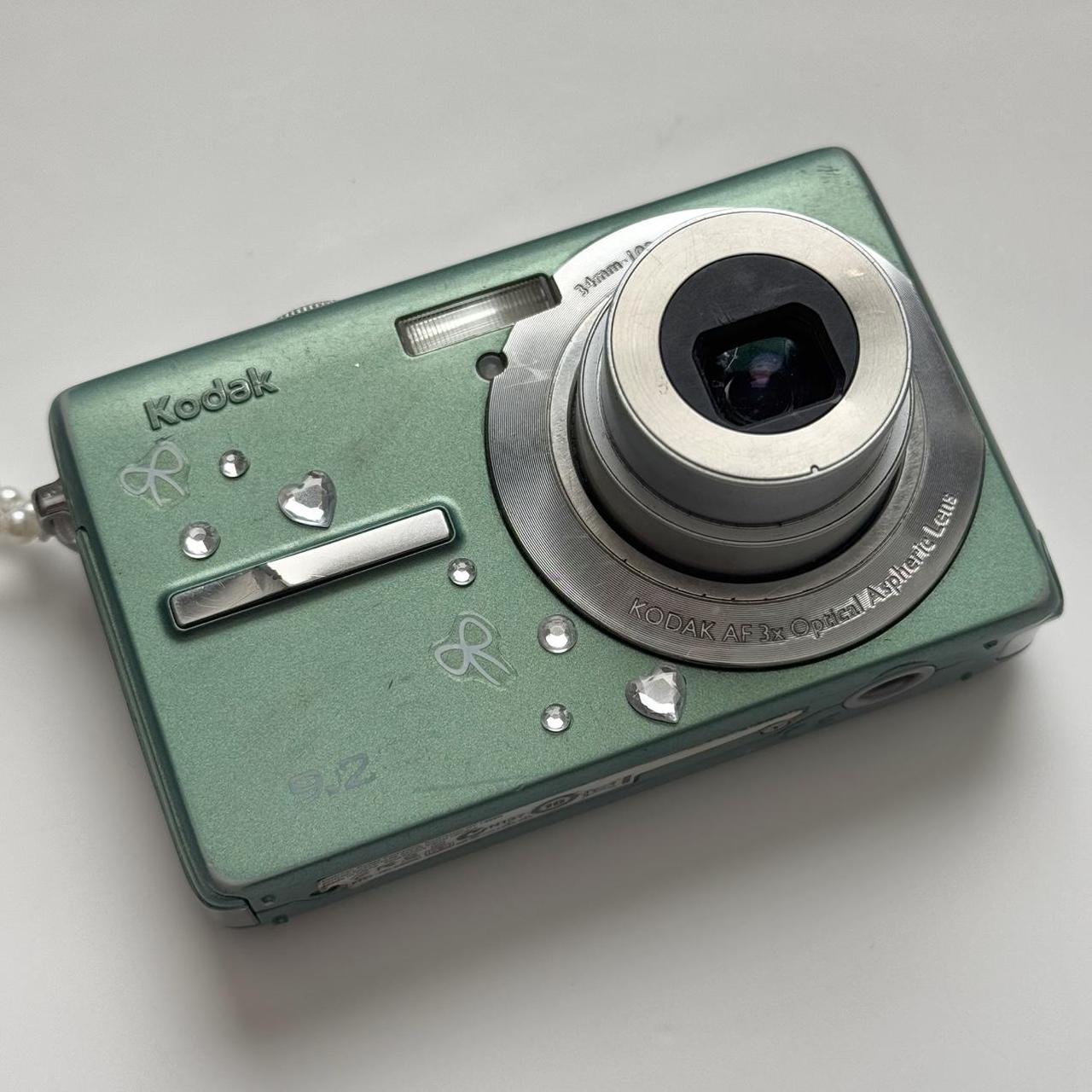 Used Kodak EasyShare M320 Digital Camera